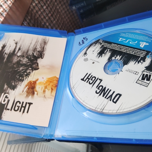 Dying Light PS4 Video Game Disc - Picture 6 of 12